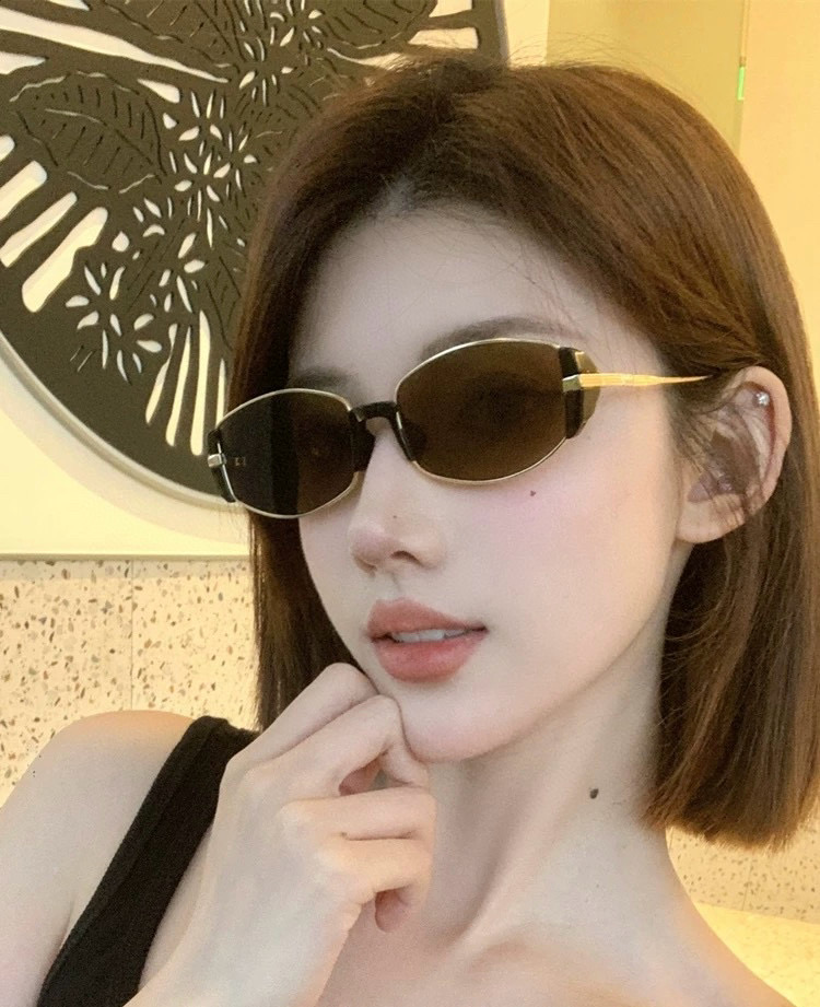 [홍콩명품.Gucci] 구찌 25SS 로고 연예인 여자 남자 선글라스 GU044 SG1-A, 홍콩명품쇼핑몰,쇼핑몰,해외직구,구매대행