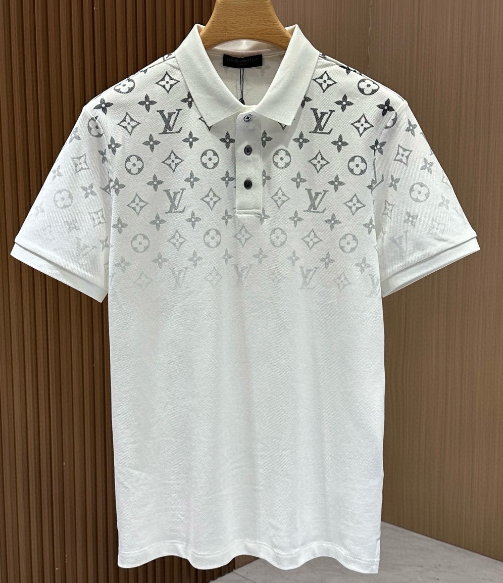 [홍콩명품.LOUIS VUITTON] 루이비통 2025 남성용 폴로반팔 LV1857 YB 홍콩명품의류,구매대행,온라인명품