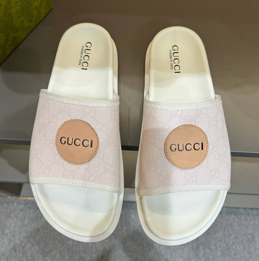 [홍콩명품.GUCCI]구찌 2025 남성용 슬리퍼 GC233 SH-E 홍콩명품의류,구매대행,온라인명품