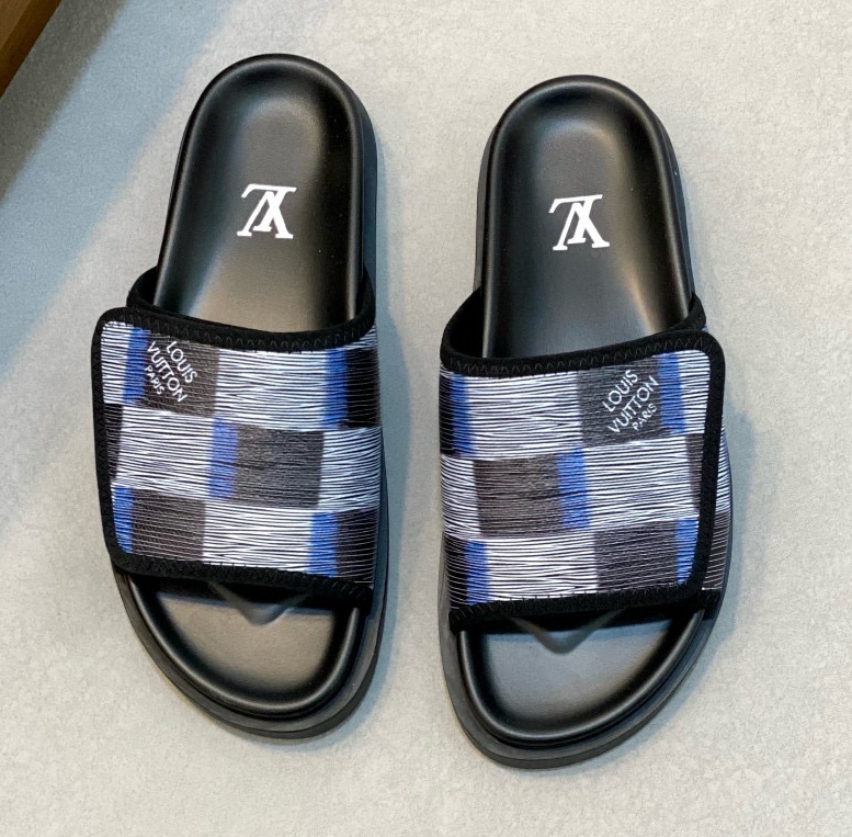 [홍콩명품.Louis Vuitton] 루이비통 2025 남성용 슬리퍼 LV771 SH-E 홍콩명품의류,구매대행,온라인명품