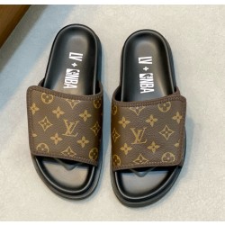 [홍콩명품.Louis Vuitton] 루이비통 2025 남성용 슬리퍼 LV775 SH-E 홍콩명품의류,구매대행,온라인명품