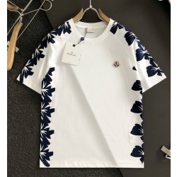 [홍콩명품.MONCLER] 몽클레어 2025 남성용 반팔티 MQ1299 YB 홍콩명품의류,구매대행,온라인명품