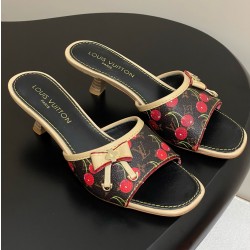 [홍콩명품.Louis Vuitton] 루이비통 2025 여성용 슬리퍼 WA5660 JS-A 홍콩명품의류,구매대행,온라인명품