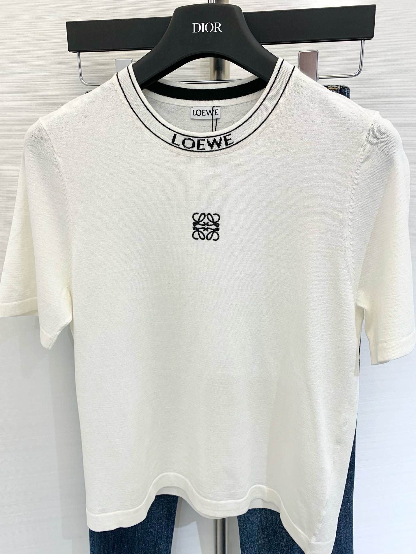 [홍콩명품 LOEWE]로에베 2025 여성용 반팔 WA5751 TT  홍콩명품의류,구매대행,온라인명품