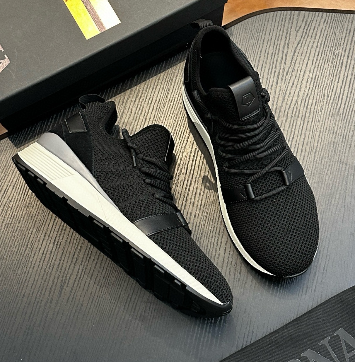 [ 홍콩명품.ZEGNA ]  제냐 2025 남성용 스니커즈 ZN065 SH-E 홍콩명품의류,구매대행,온라인명품