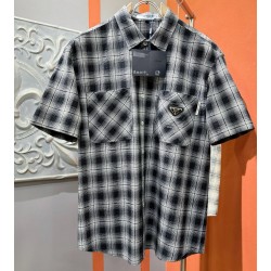 [홍콩명품.PRADA] 프라다 2025 남성용 반팔셔츠 PD1381 PD 홍콩명품의류,구매대행,온라인명품