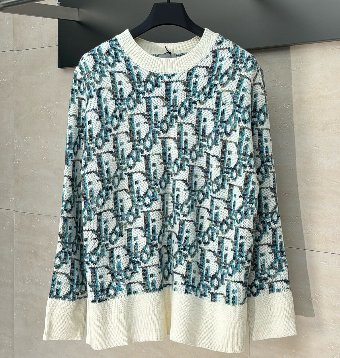 [홍콩명품.Christian Dior] 크리스챤 디올 2025 남성용 울 풀오버 CD921 YB 홍콩명품의류,구매대행,온라인명품