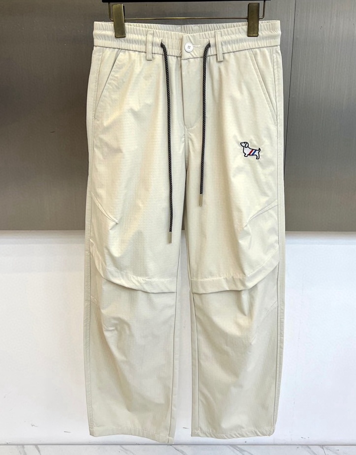 [홍콩명품.THOM BROWNE ] 톰 브라운 2025 남성용 바지 TB1243 PD 홍콩명품의류,구매대행,온라인명품