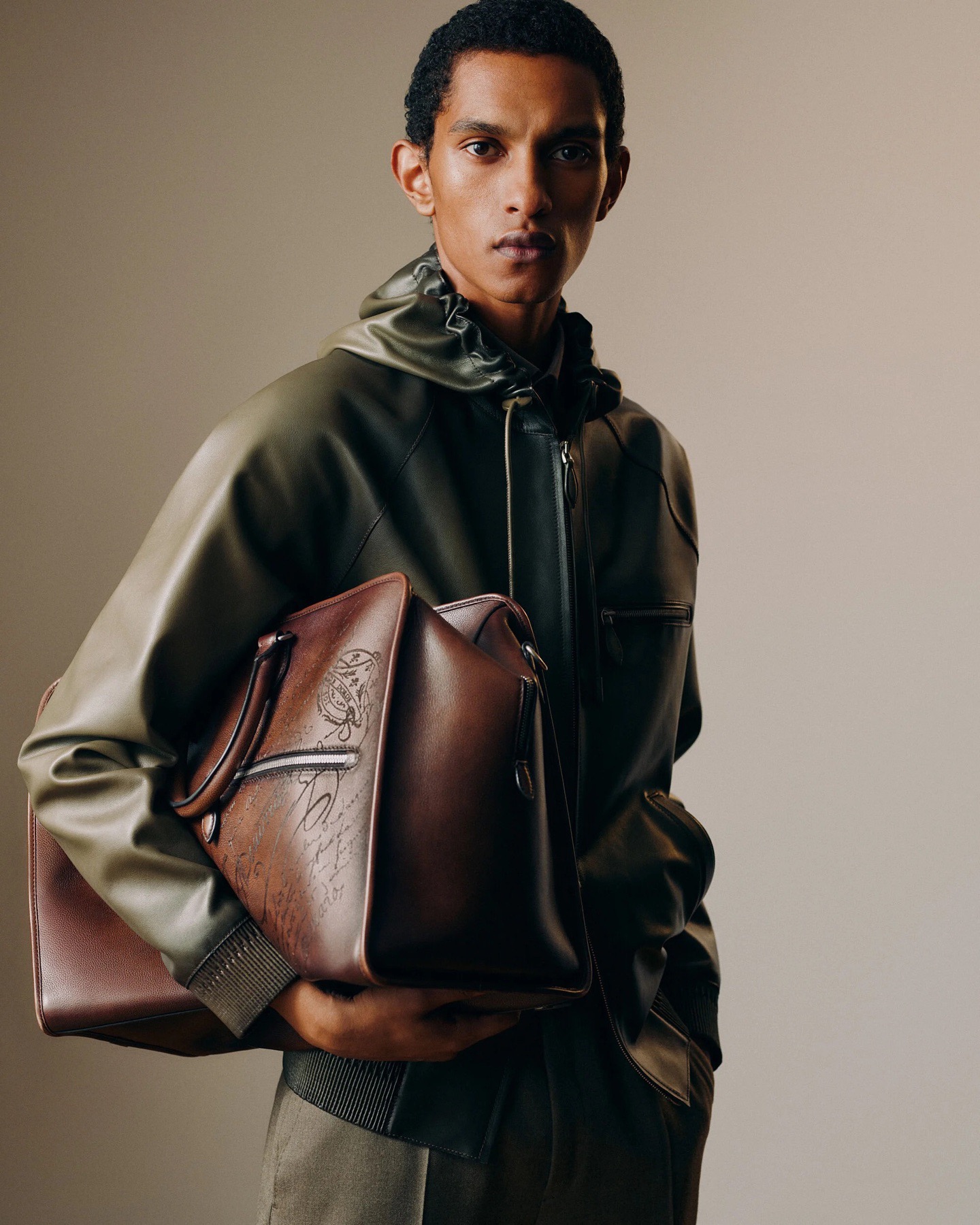 [홍콩명품.BERLUTI]벨루티 2025 남성용 양가죽자켓 BL104 HD 홍콩명품의류,구매대행,온라인명품