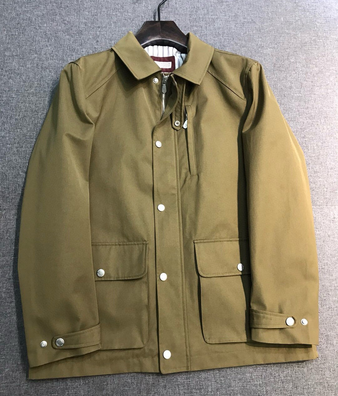 [홍콩명품.BRUNELLO CUCINELLI]브루넬로 쿠치넬리 2025 남성용 자켓 BL1244 HD 홍콩명품의류,구매대행,온라인명품