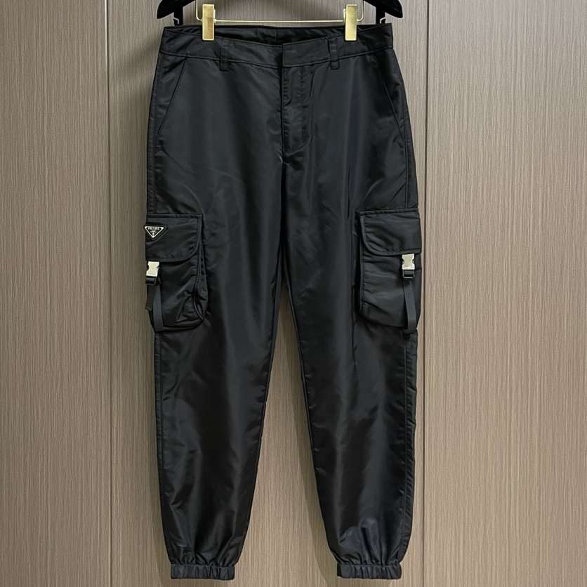 [홍콩명품.PRADA] 프라다 2025 남성용 바지 PD1447 YB 홍콩명품의류,구매대행,온라인명품