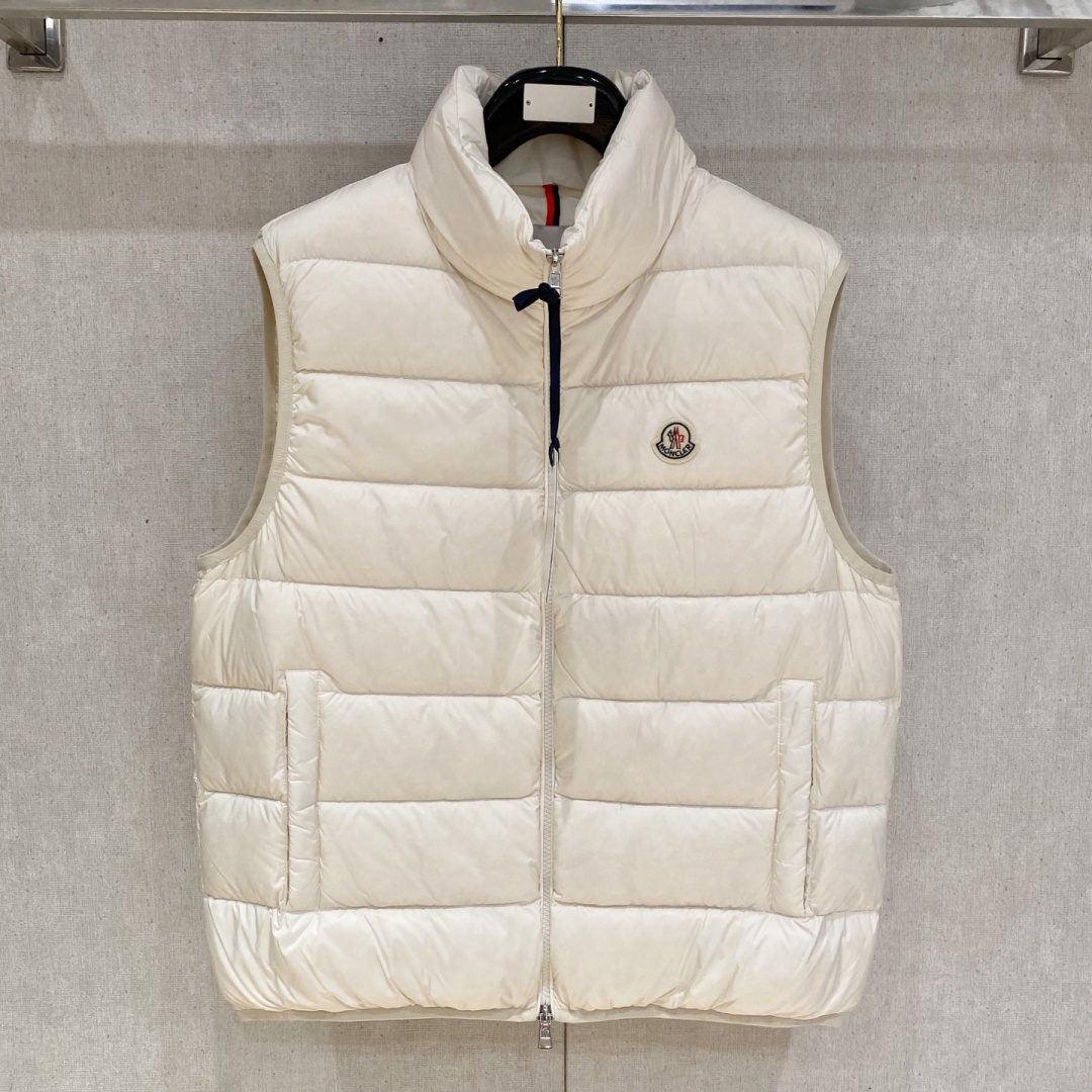 [홍콩명품.MONCLER] 몽클레어 2025 남성용 구스다운 패딩조끼 MQ1359 YB 홍콩명품의류,구매대행,온라인명품