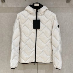 [홍콩명품.MONCLER] 몽클레어 2025 남성용 구스다운 패딩자켓 MQ1384 YB 홍콩명품의류,구매대행,온라인명품
