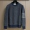 [홍콩명품.THOM BROWNE ] 톰 브라운 2025 남성용 울 풀오버 TB1282 HD 홍콩명품의류,구매대행,온라인명품
