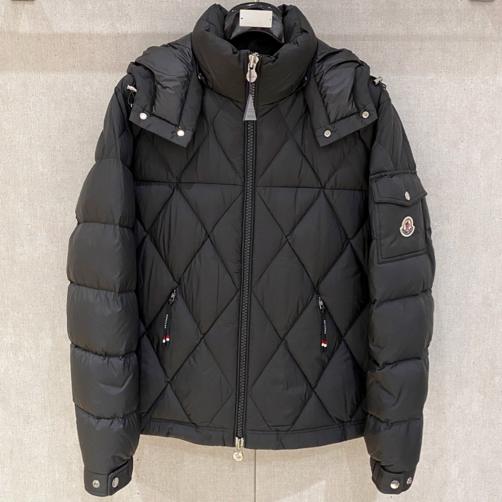 [홍콩명품.MONCLER] 몽클레어 2025 남성용 덕다운 패딩자켓 MQ1406 YB 홍콩명품의류,구매대행,온라인명품
