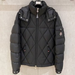 [홍콩명품.MONCLER] 몽클레어 2025 남성용 덕다운 패딩자켓 MQ1406 YB 홍콩명품의류,구매대행,온라인명품