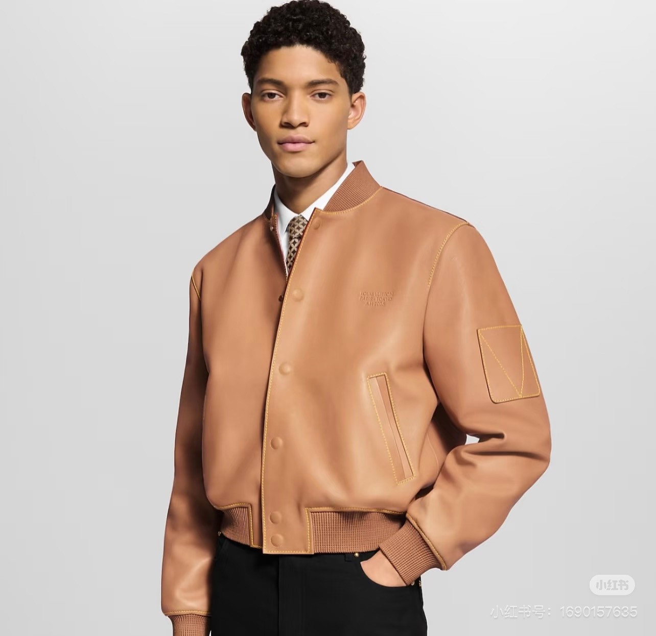 [홍콩명품.LOUIS VUITTON] 루이비통 2025 남성용 양가죽자켓 LV2175 HD 홍콩명품의류,구매대행,온라인명품