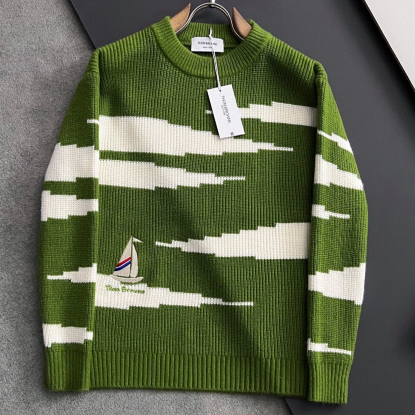 [홍콩명품.THOM BROWNE ] 톰 브라운 2025 남성용 니트 풀오버 TB1303 YB 홍콩명품의류,구매대행,온라인명품