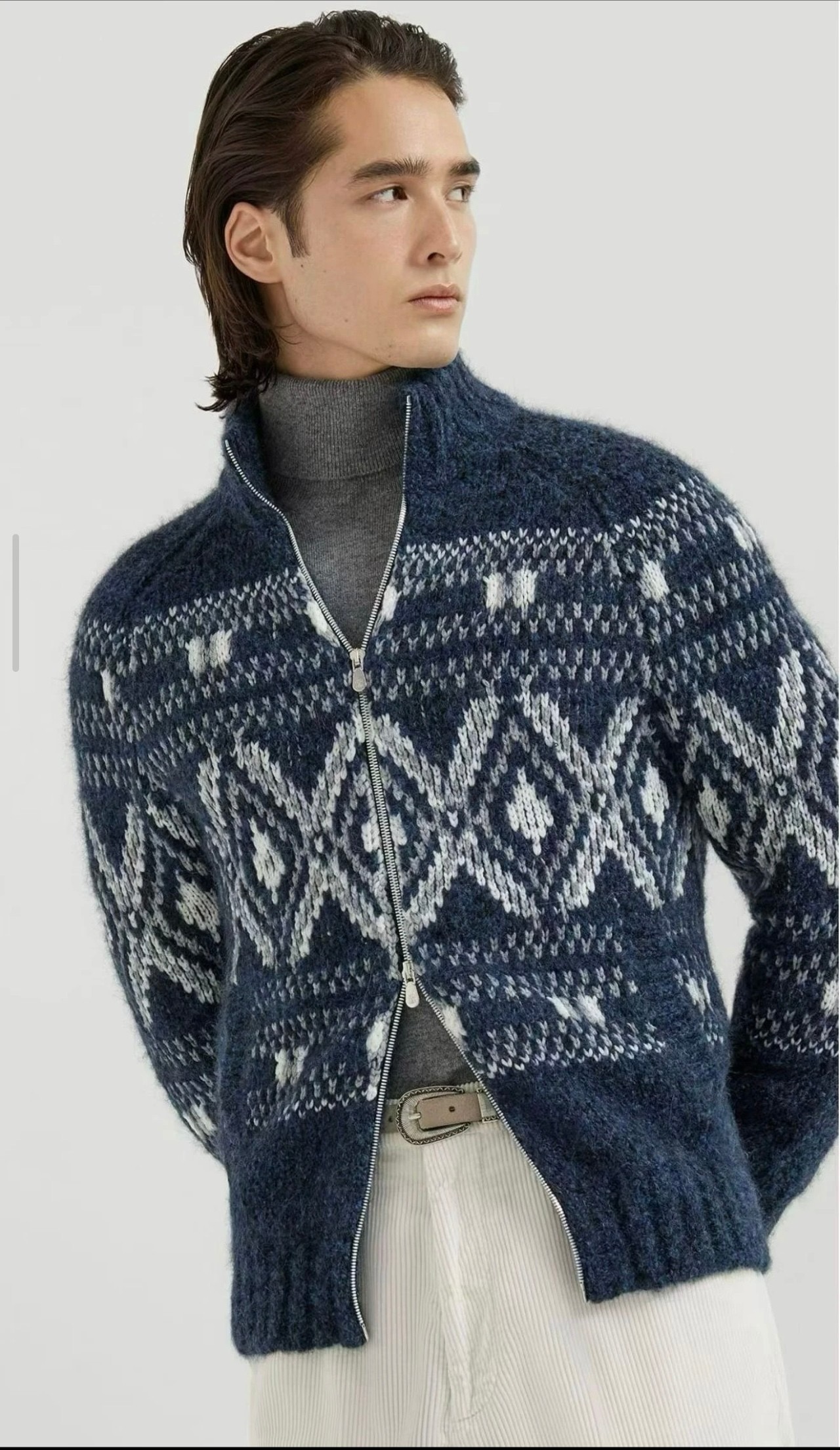 [홍콩명품.BRUNELLO CUCINELLI]브루넬로 쿠치넬리 2025 남성용 울혼방 가디건 BL1309 YB 홍콩명품의류,구매대행,온라인명품