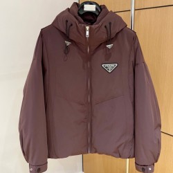 [홍콩명품.PRADA] 프라다 2025 남성용 구스다운 패딩 PD1537 YB 홍콩명품의류,구매대행,온라인명품