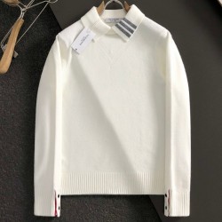 [홍콩명품.THOM BROWNE ] 톰 브라운 2025 남성용 니트 풀오버 TB1337 PD 홍콩명품의류,구매대행,온라인명품