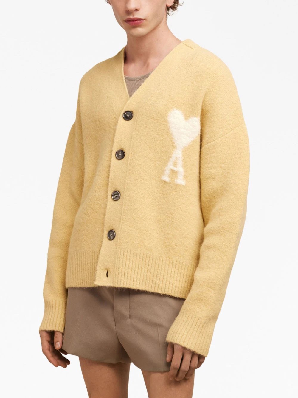 [홍콩명품.AMI] 아미 2025 남성용 울 가디건 AM041 YB 홍콩명품의류,구매대행,온라인명품