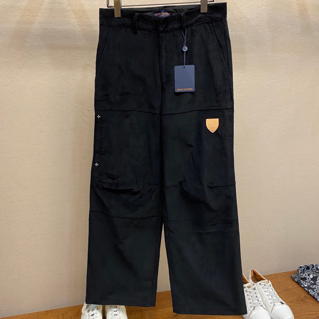 [홍콩명품.LOUIS VUITTON] 루이비통 2025 남성용 바지 LV2478 HD 홍콩명품의류,구매대행,온라인명품