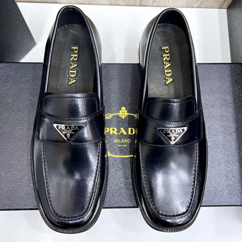 [홍콩명품.PRADA] 프라다 2026 남성용 로퍼 PD591 SH-E 홍콩명품의류,구매대행,온라인명품