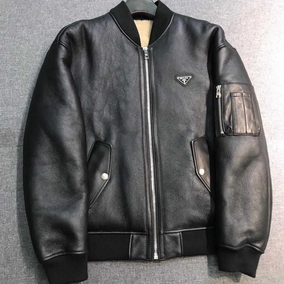 [홍콩명품.PRADA] 프라다 2026 남성용 모피일체 양가죽 자켓 P1675 HD 홍콩명품의류,구매대행,온라인명품