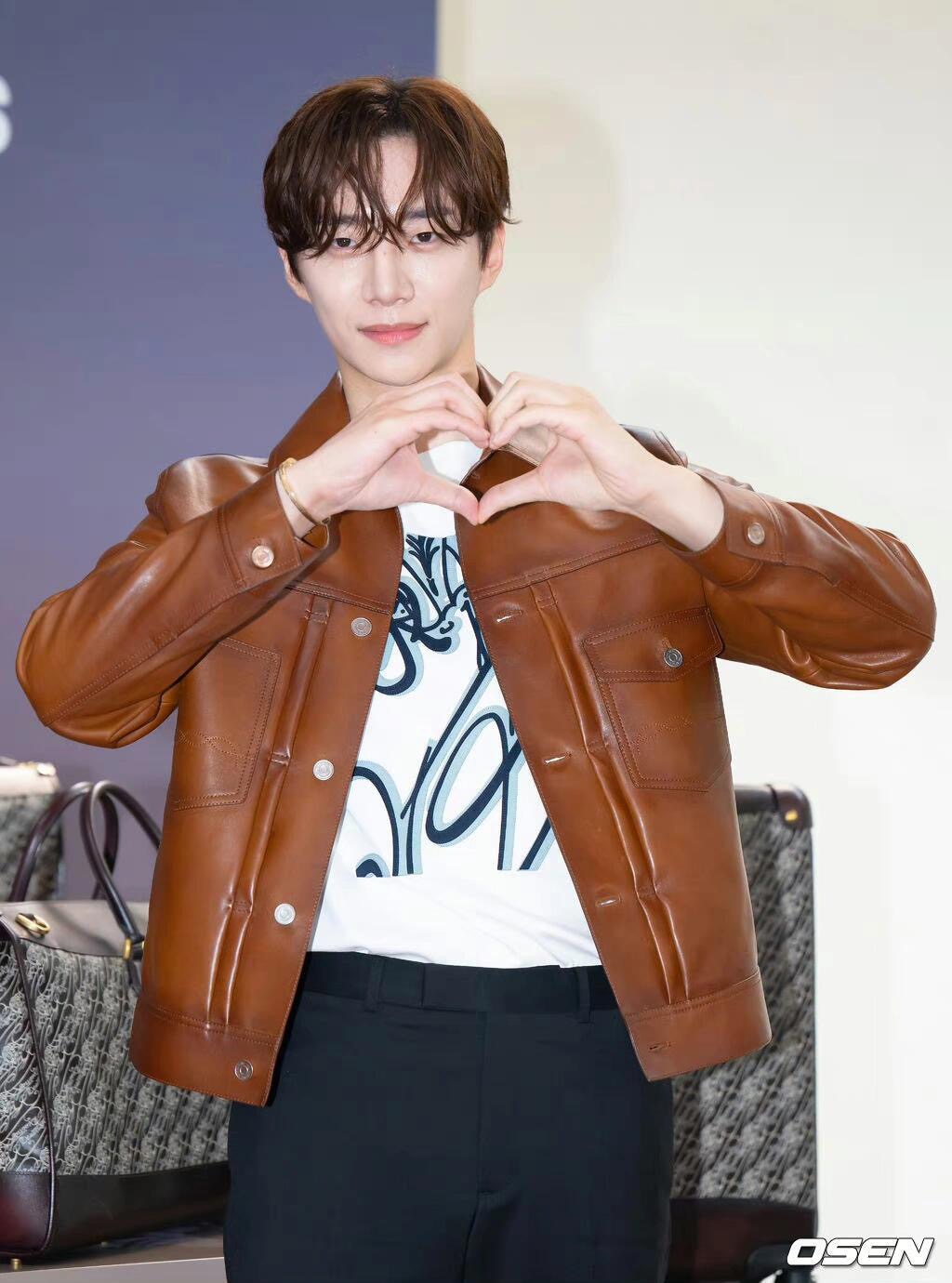 [홍콩명품.BERLUTI]벨루티 2026 남성용 양가죽자켓 BL133 HD 홍콩명품의류,구매대행,온라인명품