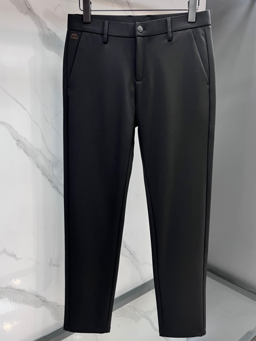 [홍콩명품.BRUNELLO CUCINELLI]브루넬로 쿠치넬리 2026 남성용 바지 BL1384 HD 홍콩명품의류,구매대행,온라인명품