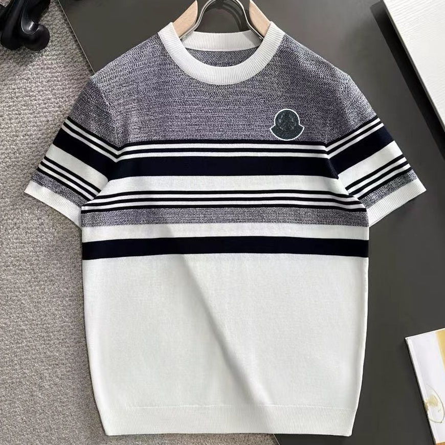 [홍콩명품.MONCLER] 몽클레어 2026 남성용 니트반팔 MQ1626 PD 홍콩명품의류,구매대행,온라인명품