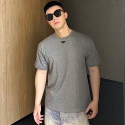 [홍콩명품.PRADA] 프라다 2026 남성용 반팔티 PD1734 PD 홍콩명품의류,구매대행,온라인명품