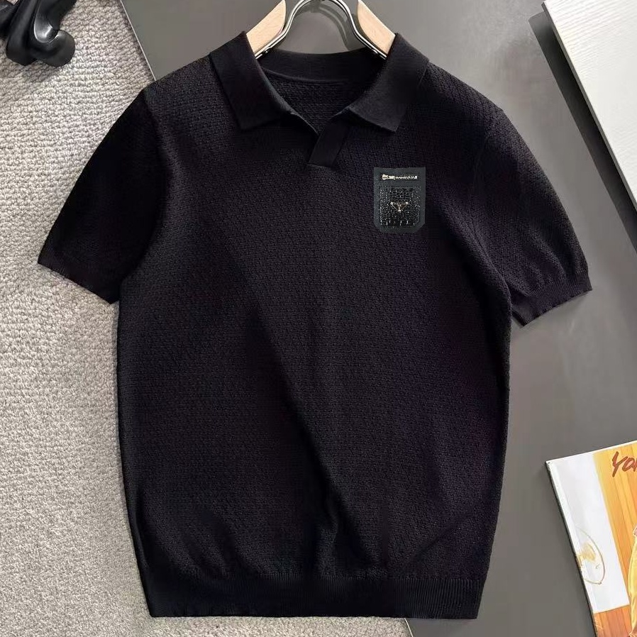 [홍콩명품.PRADA] 프라다 2026 남성용 니트반팔 PD1746 PD 홍콩명품의류,구매대행,온라인명품