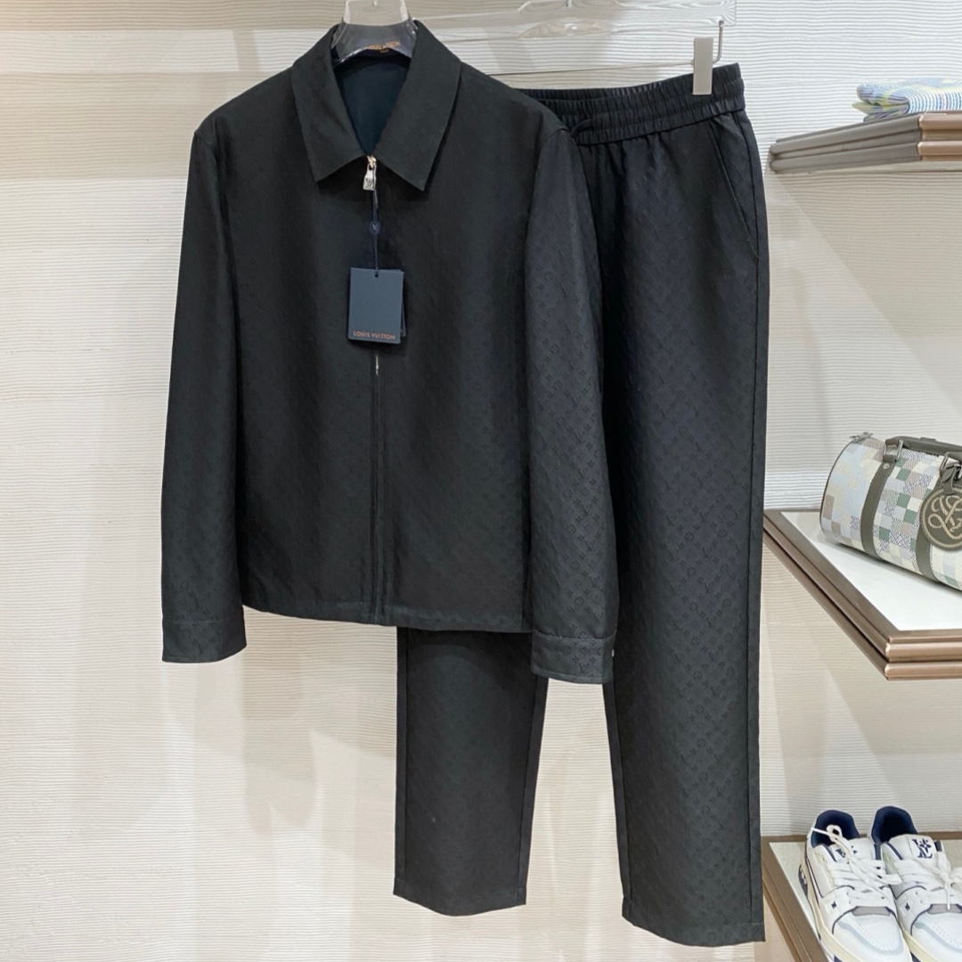[홍콩명품.LOUIS VUITTON] 루이비통 2026 남성용 자켓세트 LV2648 YB 홍콩명품의류,구매대행,온라인명품