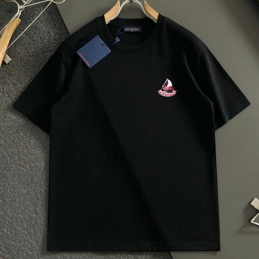 [홍콩명품.LOUIS VUITTON] 루이비통 2026 남성용 반팔티 LV2673 PD 홍콩명품의류,구매대행,온라인명품