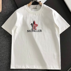 [홍콩명품.MONCLER] 몽클레어 2026 남성용 반팔티 MQ1679 PD 홍콩명품의류,구매대행,온라인명품