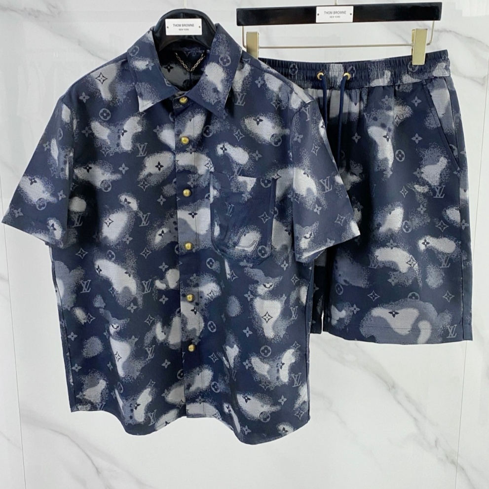 [홍콩명품.LOUIS VUITTON] 루이비통 2026 남성용 반팔셔츠세트 LV2752 PD 홍콩명품의류,구매대행,온라인명품