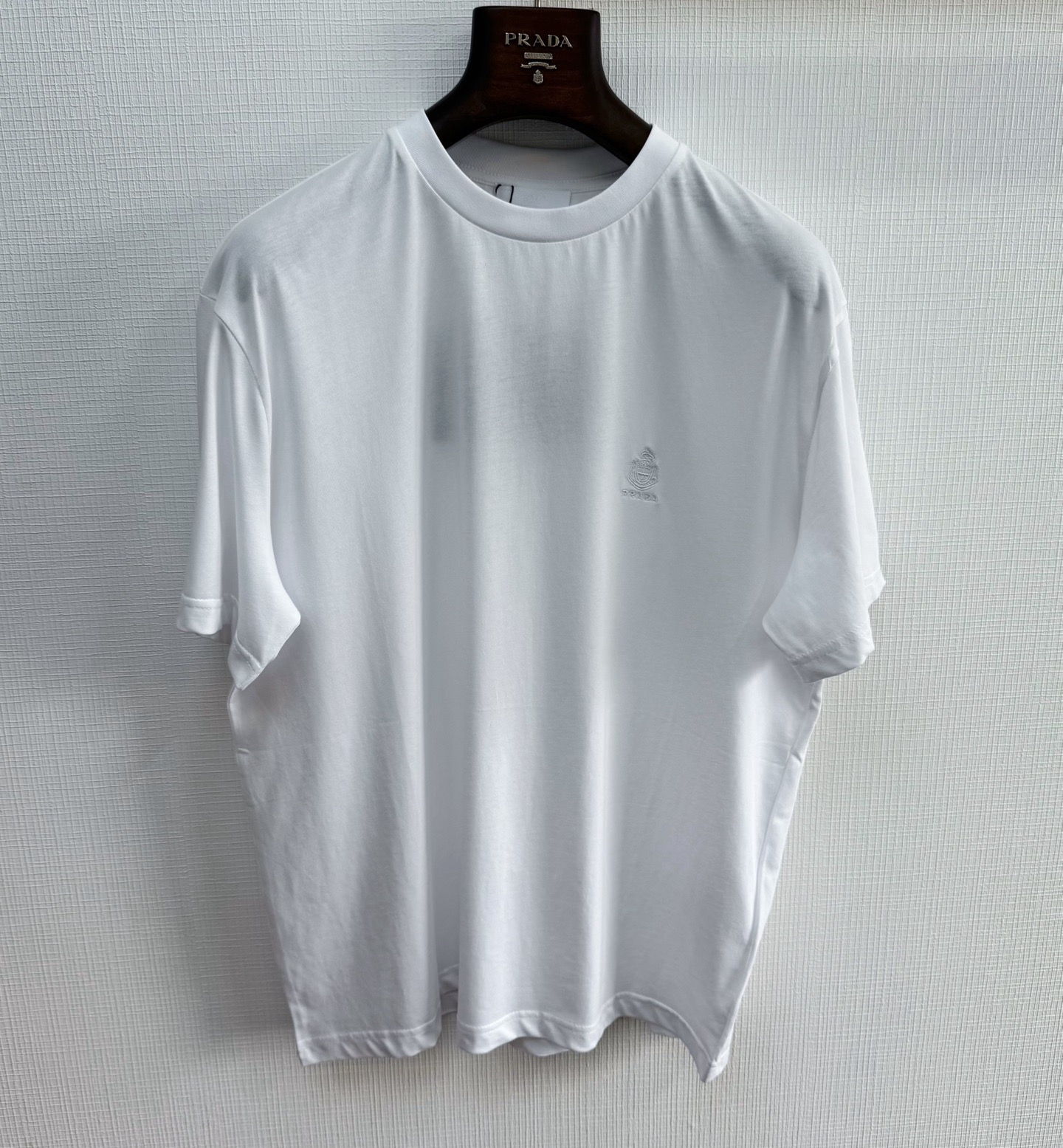 [홍콩명품.PRADA] 프라다 2026 남성용 반팔 PD1844 YB 홍콩명품의류,구매대행,온라인명품