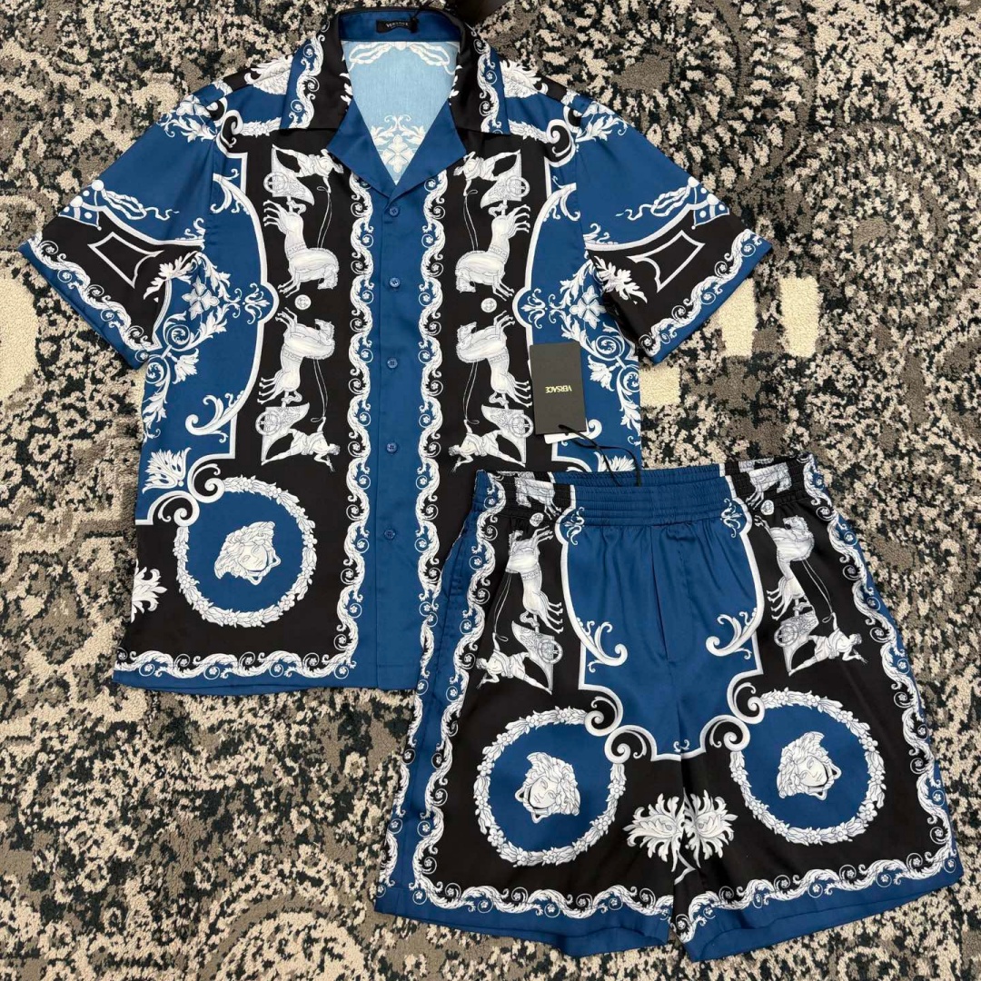 [홍콩명품 VERSACE] 베르사체 2026 남성용 실크 반팔셔츠세트 VC267 PD 홍콩명품의류,구매대행,온라인명품