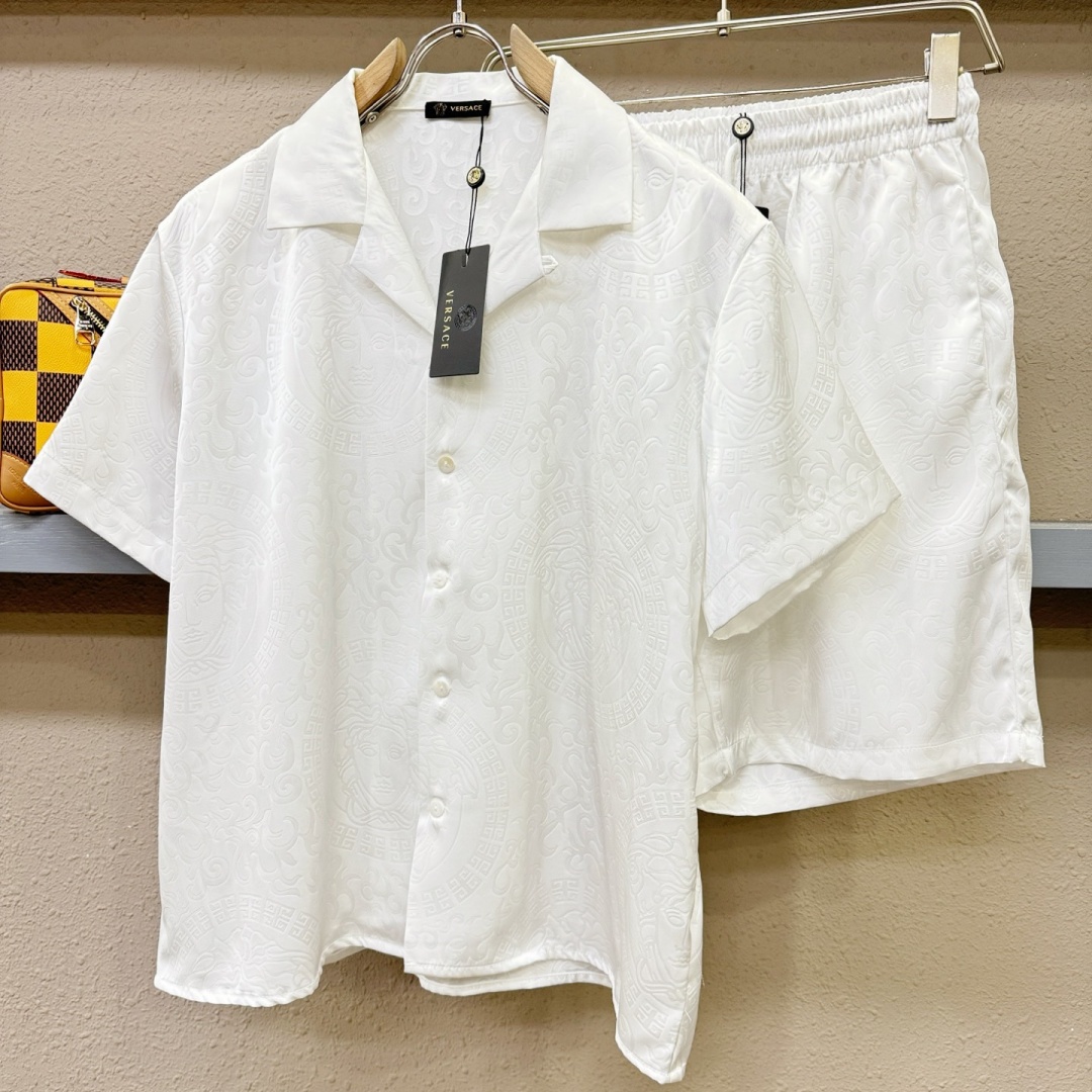 [홍콩명품 VERSACE] 베르사체 2026 남성용 실크 반팔셔츠세트 VC275 PD 홍콩명품의류,구매대행,온라인명품