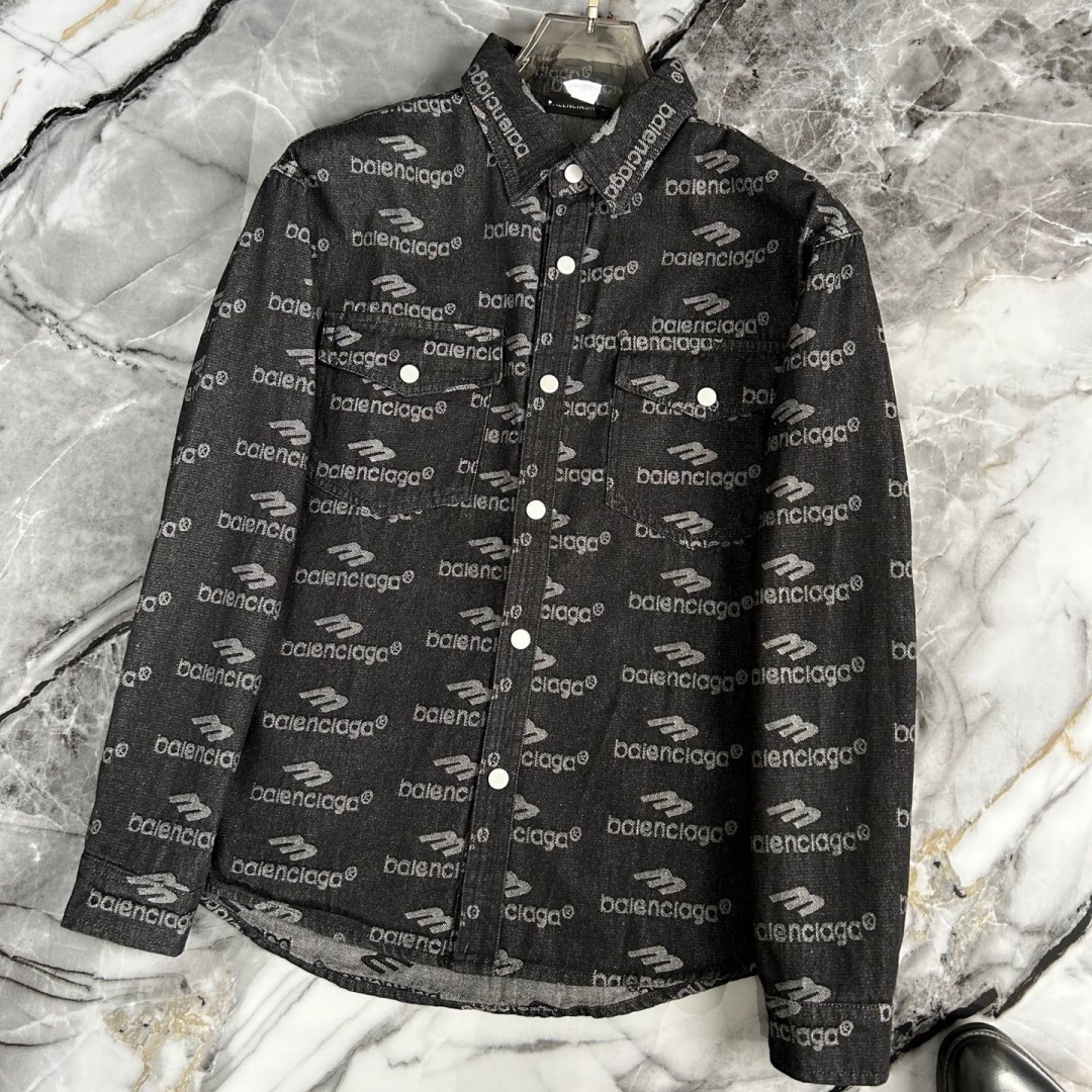 [홍콩명품.BALENCIAGA] 발렌시아가 2026 남성용 청셔츠 BL1393 PD 홍콩명품의류,구매대행,온라인명품