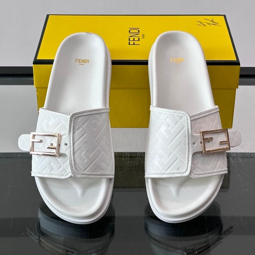 [홍콩명품.FENDI] 펜디 2026 남성용 슬리퍼 FD153 SH-E 홍콩명품의류,구매대행,온라인명품