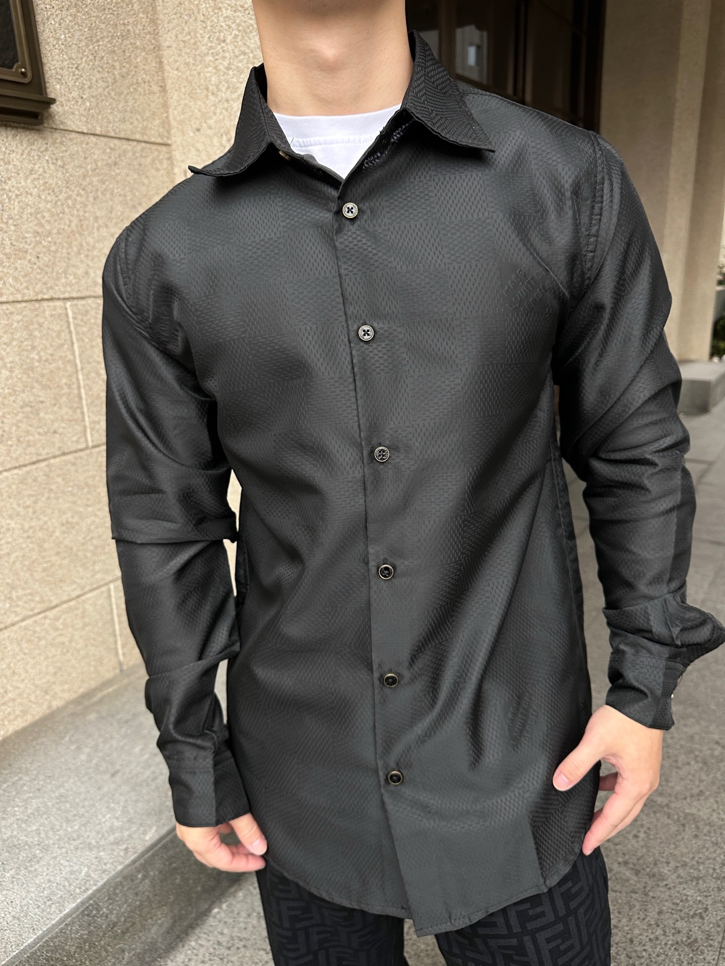 [홍콩명품.LOUIS VUITTON] 루이비통 2026 남성용 셔츠 LV2891 PD 홍콩명품의류,구매대행,온라인명품