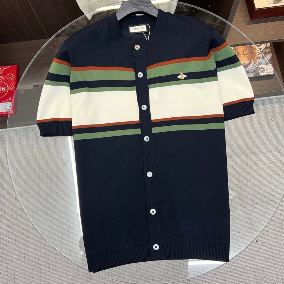 [홍콩명품.GUCCI]구찌 2026 남성용 니트반팔 GC692 PD 2컬러 홍콩명품의류,구매대행,온라인명품