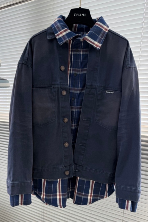 [홍콩명품.BALENCIAGA] 발렌시아가 2026 남성용 청자켓 BL1410 HHB 홍콩명품의류,구매대행,온라인명품