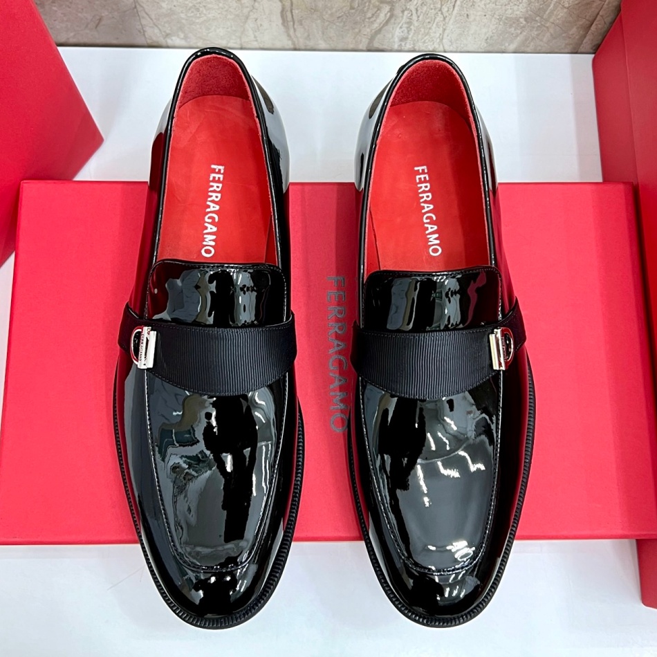 [홍콩명품.FERRAGAMO] 페라가모 2026 남성용 로퍼 FG248 SH-E 홍콩명품의류,구매대행,온라인명품