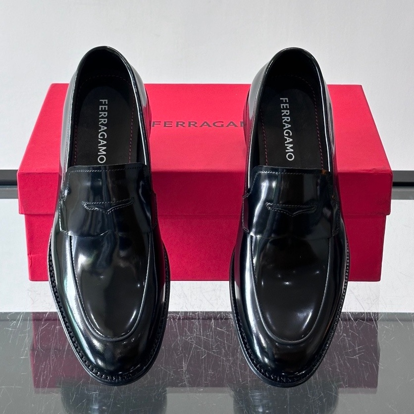 [홍콩명품.FERRAGAMO] 페라가모 2026 남성용 로퍼 FG251 SH-E 홍콩명품의류,구매대행,온라인명품