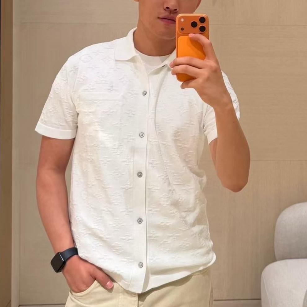 [홍콩명품.LOUIS VUITTON] 루이비통 2026 남성용 니트반팔 LV3054 PD 홍콩명품의류,구매대행,온라인명품