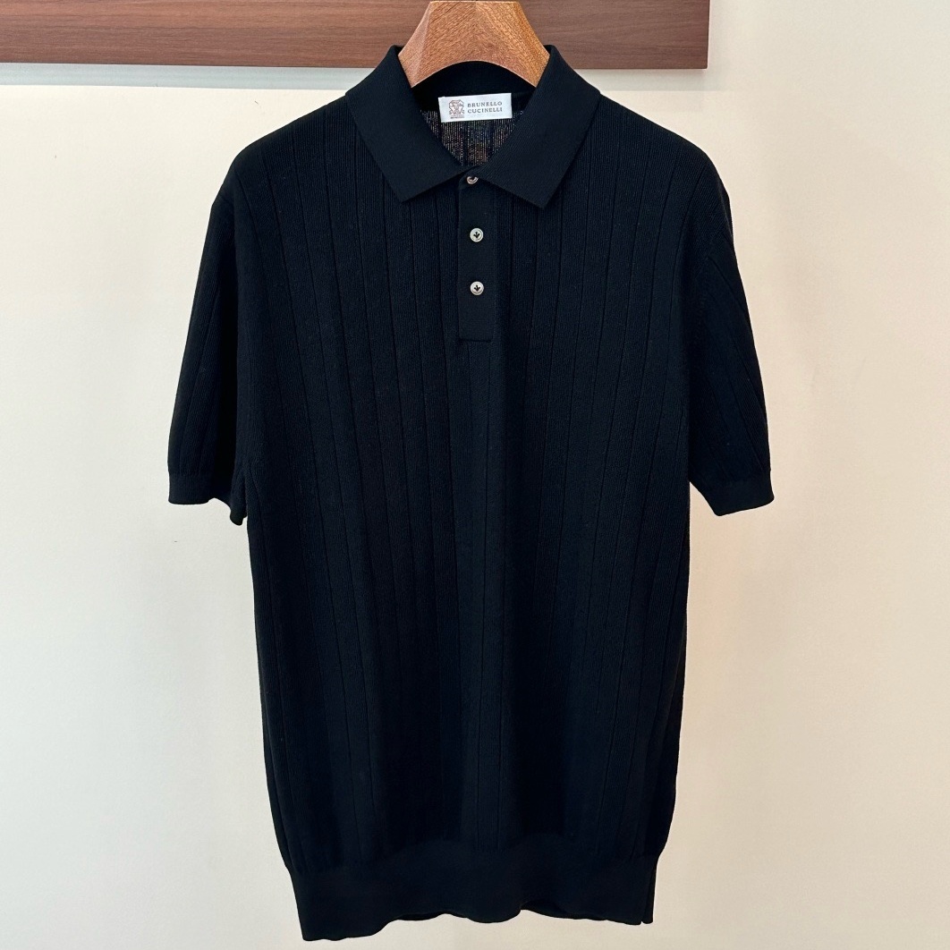 [홍콩명품.BRUNELLO CUCINELLI]브루넬로 쿠치넬리 2026 남성용 니트반팔 BL1585 YB  홍콩명품의류,구매대행,온라인명품